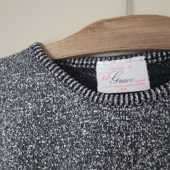 VINTAGE | GRACE | Silver Tinsel Coloured Long Sleeve Sweater - Picture 4 of 7